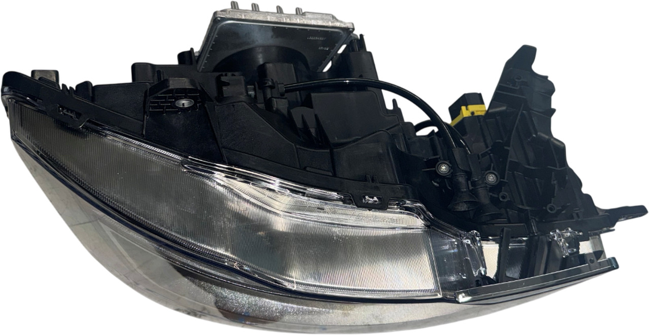 DAF LED-KOPLAMP LINKS NIEUW MODEL 2188982 - Faro delantero para Camión: foto 3 DAF LED-KOPLAMP LINKS NIEUW MODEL 2188982 - Faro delantero para Camión: foto 3