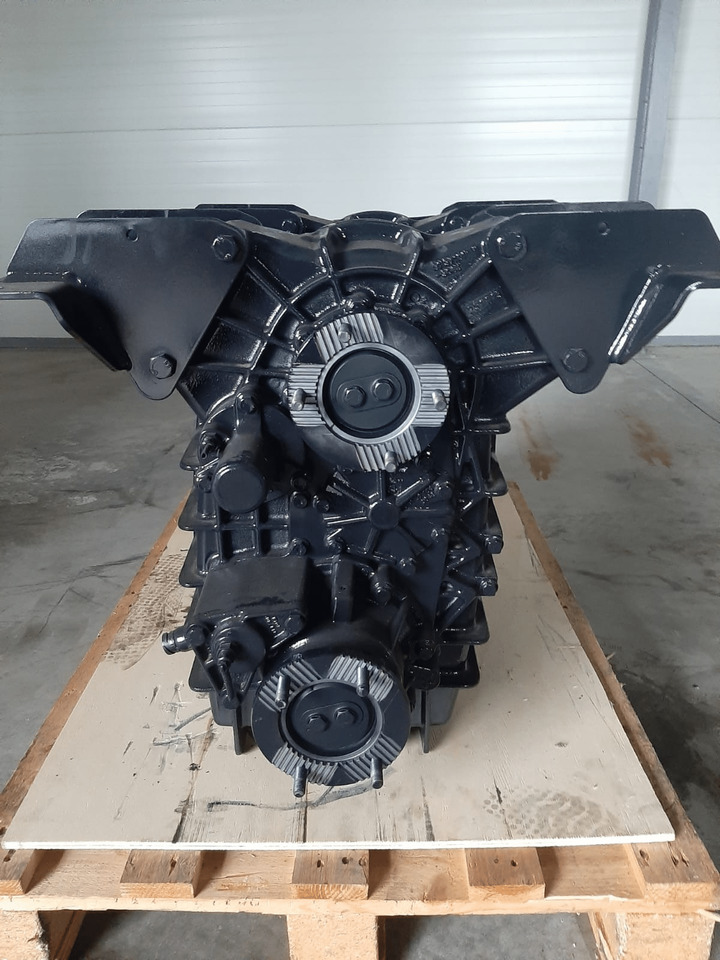 Man tussenbak nieuw - Transmisión para Camión: foto 1 Man tussenbak nieuw - Transmisión para Camión: foto 1