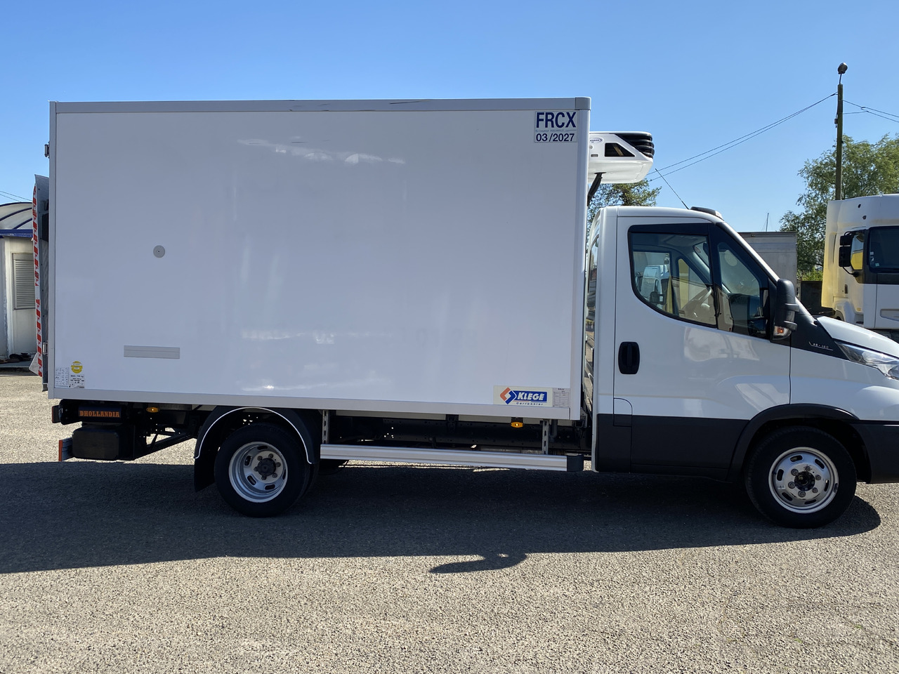 IVECO Daily frigorifique Hayon - Furgoneta frigorifica: foto 2 IVECO Daily frigorifique Hayon - Furgoneta frigorifica: foto 2