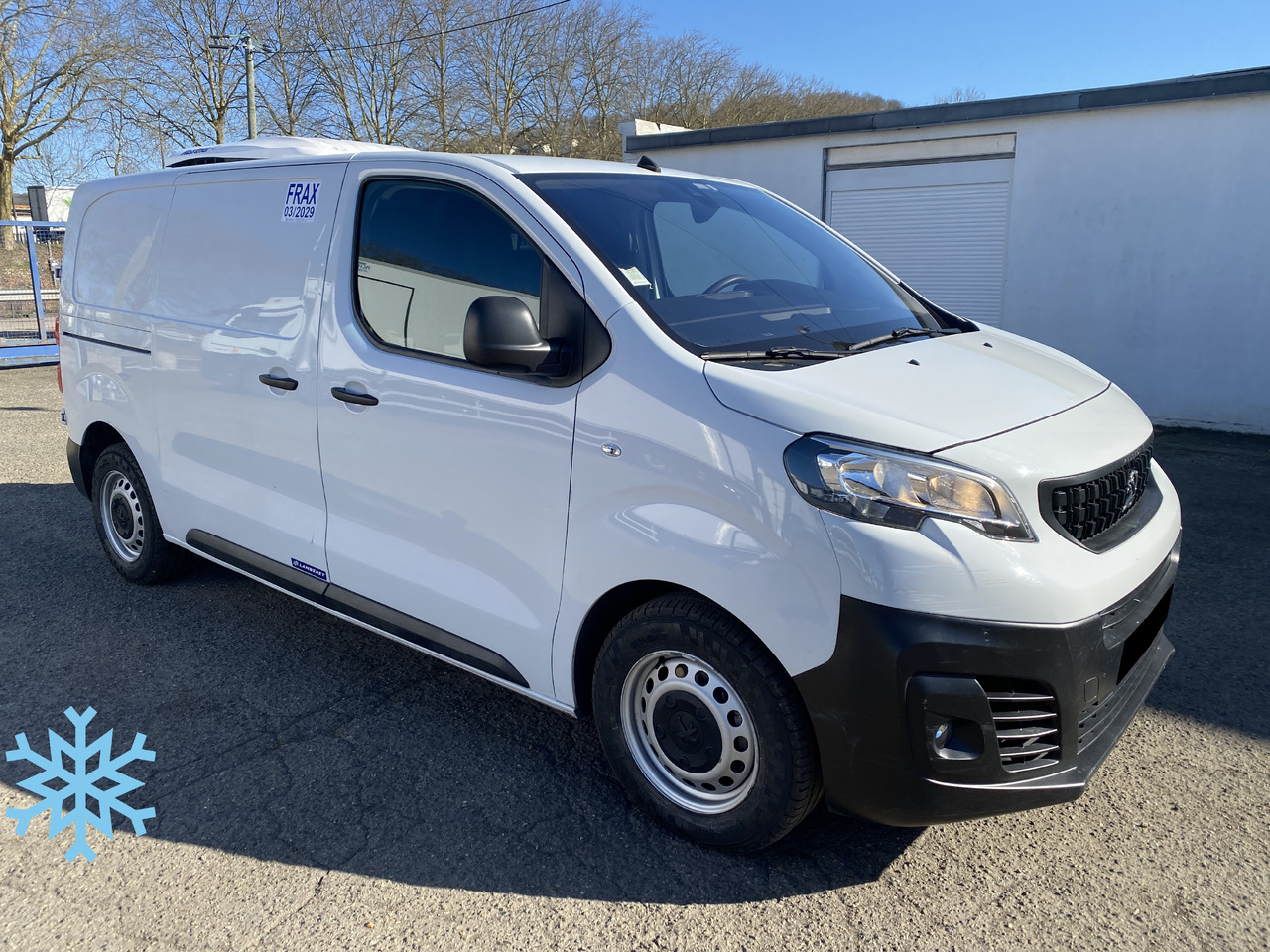 Peugeot expert frigorifique porte latérale - Furgoneta frigorifica: foto 1 Peugeot expert frigorifique porte latérale - Furgoneta frigorifica: foto 1