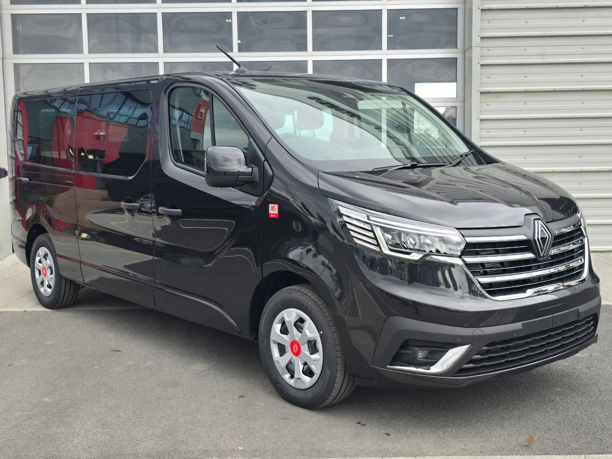 2025 Renault Trafic Combi 170BHP Auto - Furgoneta de pasajeros: foto 4 2025 Renault Trafic Combi 170BHP Auto - Furgoneta de pasajeros: foto 4