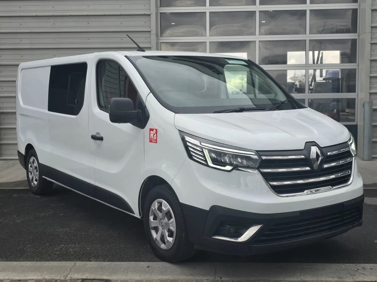 2025 Renault Trafic E-Tech Crew Cab - Furgoneta combi: foto 1 2025 Renault Trafic E-Tech Crew Cab - Furgoneta combi: foto 1