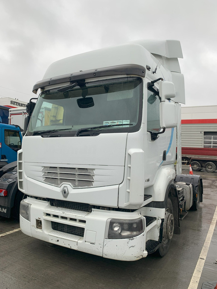 2011 RENAULT PREMIUM 430 BHP 2DR AUTO T/U- - Cabeza tractora: foto 1 2011 RENAULT PREMIUM 430 BHP 2DR AUTO T/U- - Cabeza tractora: foto 1