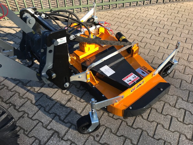 Giant cirkelmaaier - Segadora: foto 1 Giant cirkelmaaier - Segadora: foto 1
