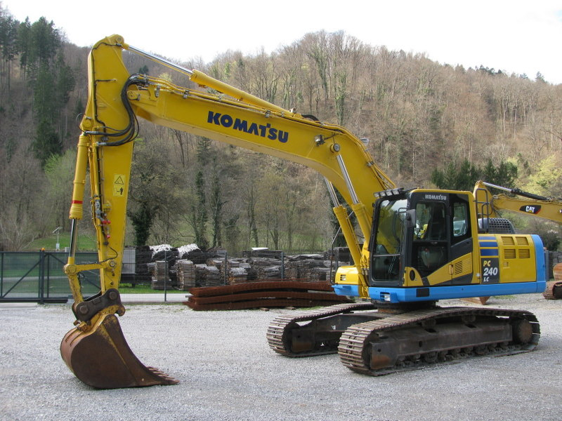 KOMATSU PC240NLC-10 TOP condition - Excavadora de cadenas: foto 1 KOMATSU PC240NLC-10 TOP condition - Excavadora de cadenas: foto 1