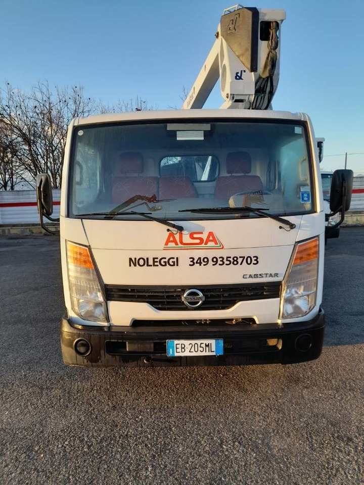 Camión con plataforma elevadora Oil & Steel 2112: foto 6 Camión con plataforma elevadora Oil & Steel 2112: foto 6