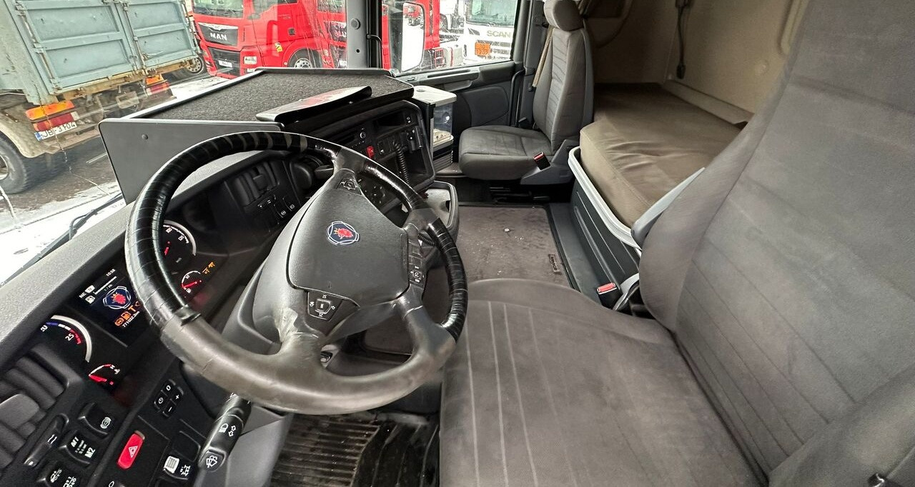Scania R450 6x2 boogie, hydraulic - Cabeza tractora: foto 3 Scania R450 6x2 boogie, hydraulic - Cabeza tractora: foto 3