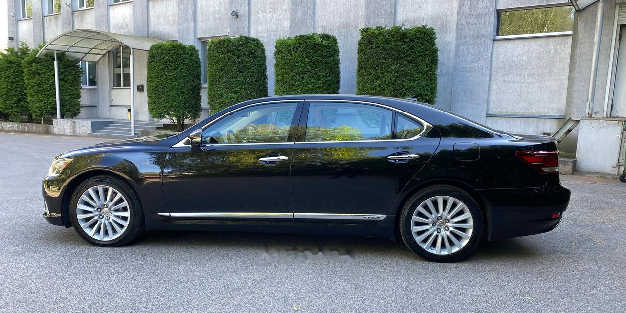 Lexus LS600hL President - Sedan: foto 5 Lexus LS600hL President - Sedan: foto 5