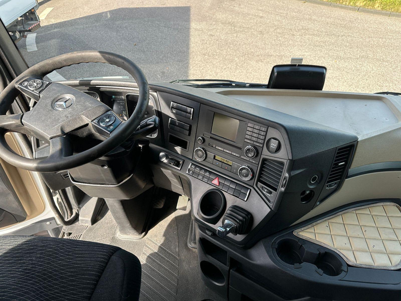 Leasing de Mercedes-Benz Actros 1845 Mercedes-Benz Actros 1845: foto 17 Leasing de Mercedes-Benz Actros 1845 Mercedes-Benz Actros 1845: foto 17