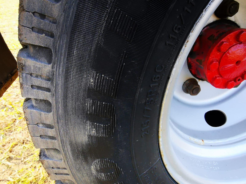 Renault MASCOTT 160 dxi BE Mini Trekker - SZM - 3.5t - Cabeza tractora: foto 5 Renault MASCOTT 160 dxi BE Mini Trekker - SZM - 3.5t - Cabeza tractora: foto 5