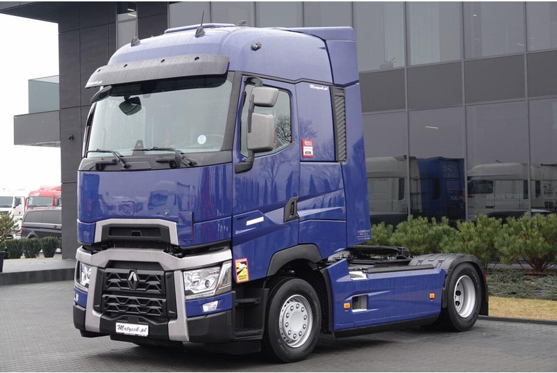 Renault T 520 / 13 L / RETARDER / I-PARK COOL / SKÓRY / PO KONTRAKCIE SE - Cabeza tractora: foto 4 Renault T 520 / 13 L / RETARDER / I-PARK COOL / SKÓRY / PO KONTRAKCIE SE - Cabeza tractora: foto 4