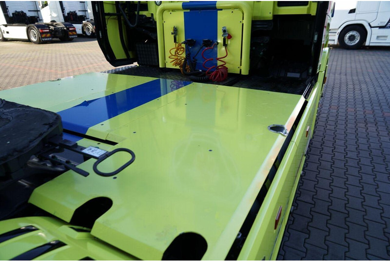 Cabeza tractora Scania S 520 / V8  / RETARDER / I-PARK COOL / FULL AIRMATIC  / SKÓRY /: foto 16