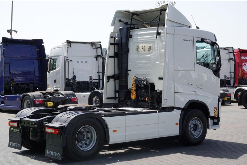 Cabeza tractora Volvo FH 500 / NISKA KABINA / PO ZŁOTYM KONTRAKCIE SERWISOWYM / OPONY: foto 7 Cabeza tractora Volvo FH 500 / NISKA KABINA / PO ZŁOTYM KONTRAKCIE SERWISOWYM / OPONY: foto 7