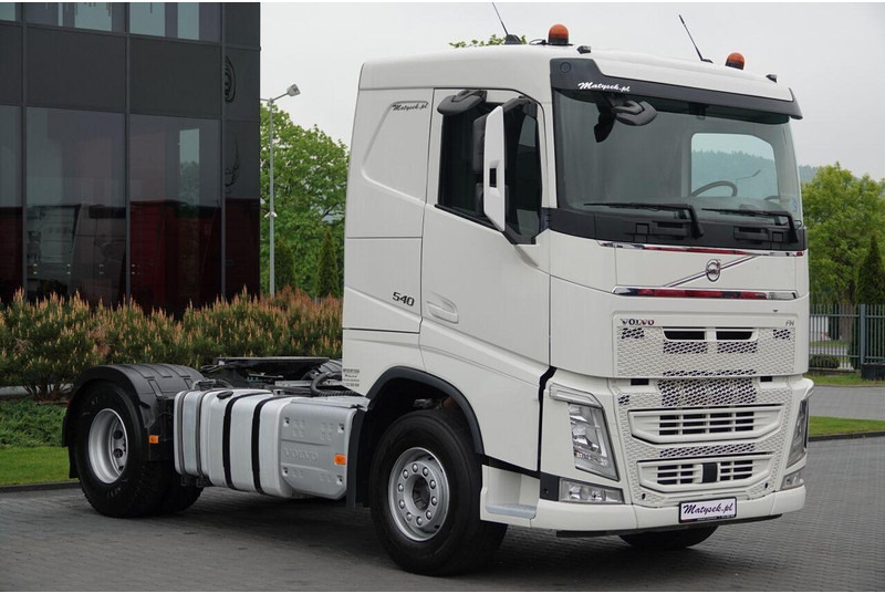 Volvo FH 540 /HYDRAULIKA DWUOBWODOWA / NISKA KABINA / OPONY 100% / P - Cabeza tractora: foto 2 Volvo FH 540 /HYDRAULIKA DWUOBWODOWA / NISKA KABINA / OPONY 100% / P - Cabeza tractora: foto 2