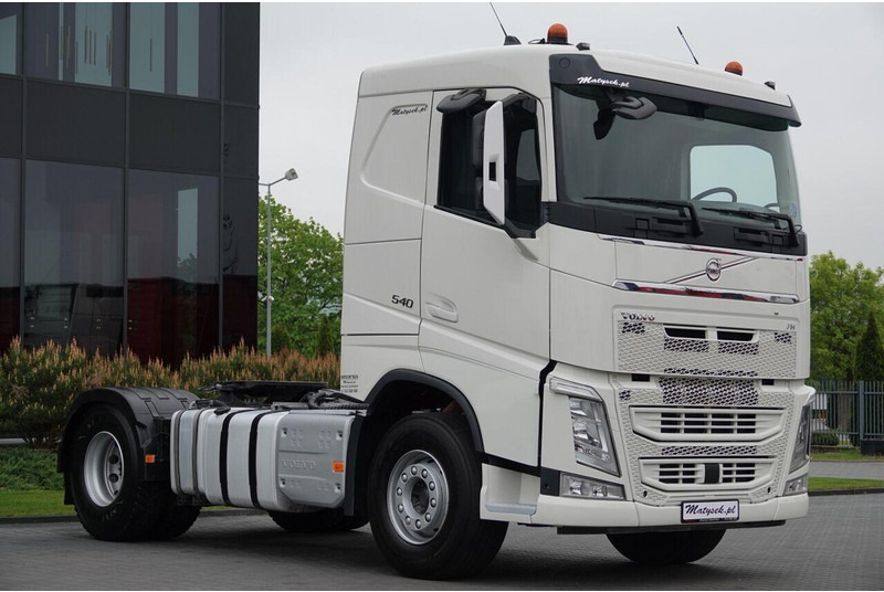 Volvo FH 540 /HYDRAULIKA DWUOBWODOWA / NISKA KABINA / OPONY 100% / P - Cabeza tractora: foto 1 Volvo FH 540 /HYDRAULIKA DWUOBWODOWA / NISKA KABINA / OPONY 100% / P - Cabeza tractora: foto 1
