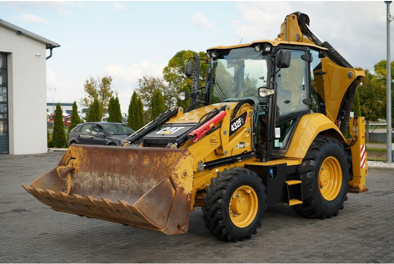 Retroexcavadora Caterpillar 432F: foto 7