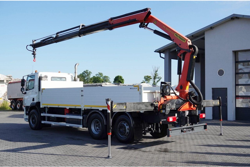 DAF CF 370 / 6x2 / SKRZYNIOWY - paka: 6,4 m / + HDS PALFINGER PK 180 - Camión caja abierta, Camión grúa: foto 3 DAF CF 370 / 6x2 / SKRZYNIOWY - paka: 6,4 m / + HDS PALFINGER PK 180 - Camión caja abierta, Camión grúa: foto 3