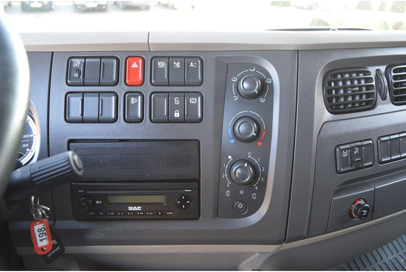 Camión caja cerrada DAF LF 180 FA: foto 20
