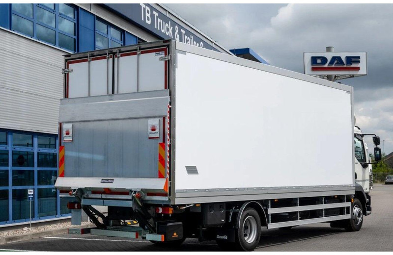 DAF LF 260 Koffer + Tail Lift - Camión caja cerrada: foto 3 DAF LF 260 Koffer + Tail Lift - Camión caja cerrada: foto 3