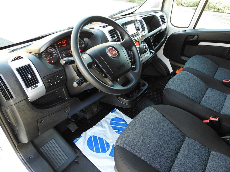 Fiat DUCATO FURGON CHŁODNIA -10*C ZASILANIE 230V KLIMATYZACJA 175KM - Furgoneta frigorifica: foto 2 Fiat DUCATO FURGON CHŁODNIA -10*C ZASILANIE 230V KLIMATYZACJA 175KM - Furgoneta frigorifica: foto 2