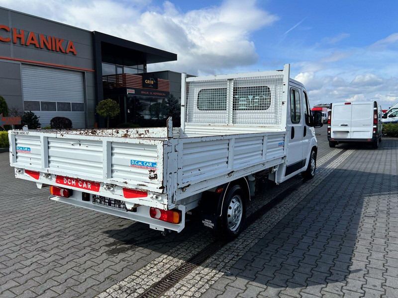 Fiat Ducato Brygadówka Doka 7-miejsc + Skrzynia - Furgoneta caja abierta, Furgoneta combi: foto 4 Fiat Ducato Brygadówka Doka 7-miejsc + Skrzynia - Furgoneta caja abierta, Furgoneta combi: foto 4