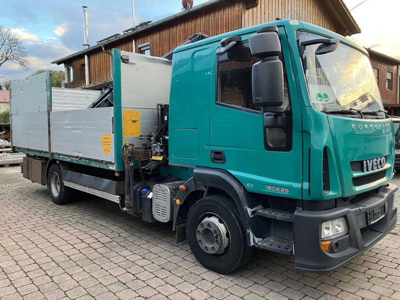 Iveco 120E25 M122 KRAN RETARDER 2xAHK KLIMA - Camión caja abierta, Camión grúa: foto 1 Iveco 120E25 M122 KRAN RETARDER 2xAHK KLIMA - Camión caja abierta, Camión grúa: foto 1
