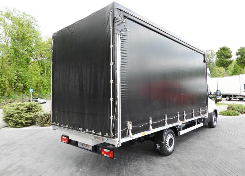 Iveco DAILY 35S18 PLANDEKA 10 PALET WEBASTO TEMPOMAT KLIMATYZACJA 18 - Furgoneta con lona: foto 3 Iveco DAILY 35S18 PLANDEKA 10 PALET WEBASTO TEMPOMAT KLIMATYZACJA 18 - Furgoneta con lona: foto 3