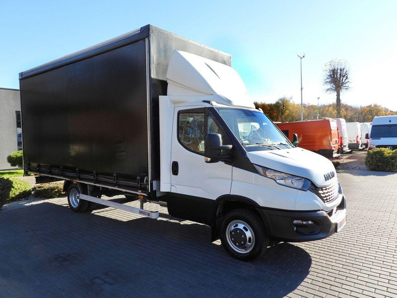 Iveco DAILY 50C17 PLANDEKA 10 PALET TEMPOMAT BLIŹNIACZE KOŁA KLIMATYZA - Furgoneta con lona: foto 4 Iveco DAILY 50C17 PLANDEKA 10 PALET TEMPOMAT BLIŹNIACZE KOŁA KLIMATYZA - Furgoneta con lona: foto 4