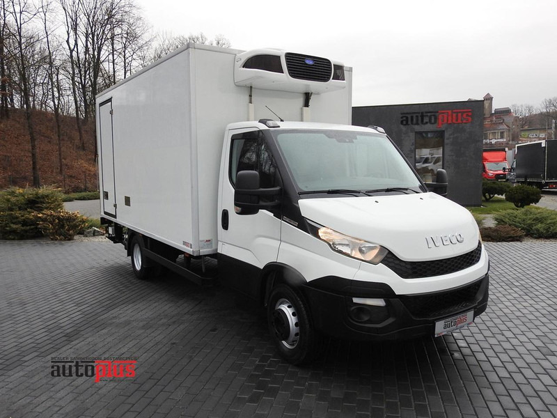Iveco DAILY 70C17 CHŁODNIA 0*C WINDA 9 PALET ZASILANIE 230V TEMPOMAT K - Furgoneta frigorifica: foto 1 Iveco DAILY 70C17 CHŁODNIA 0*C WINDA 9 PALET ZASILANIE 230V TEMPOMAT K - Furgoneta frigorifica: foto 1