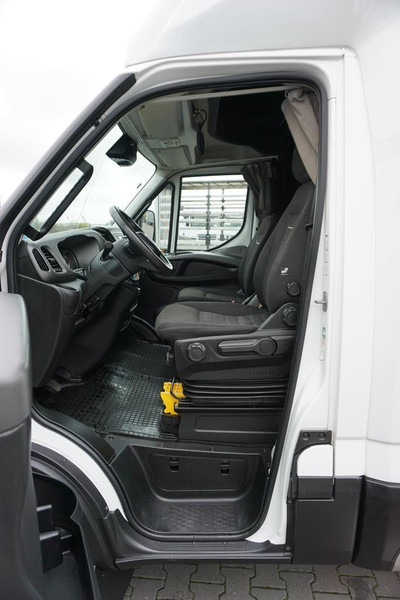 Camión lona Iveco DAILY / 70C18 / E 6 / BURTO FIRANKA/ 15 PALET / ŁAD. 3504 KG: foto 7