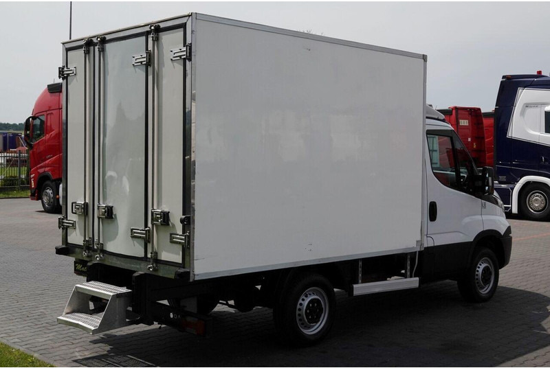 Furgoneta frigorifica Iveco DAILY / CHŁODNIA / AGREGAT CARIER -XARIOS 200 / Sprowadzony: foto 6 Furgoneta frigorifica Iveco DAILY / CHŁODNIA / AGREGAT CARIER -XARIOS 200 / Sprowadzony: foto 6