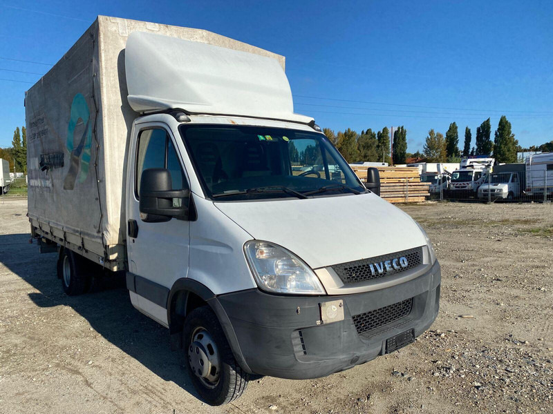 Iveco Daily 35 C 18 Pritsche + Plane + DHollandia LBW - 3,5t - Furgoneta con lona: foto 1 Iveco Daily 35 C 18 Pritsche + Plane + DHollandia LBW - 3,5t - Furgoneta con lona: foto 1
