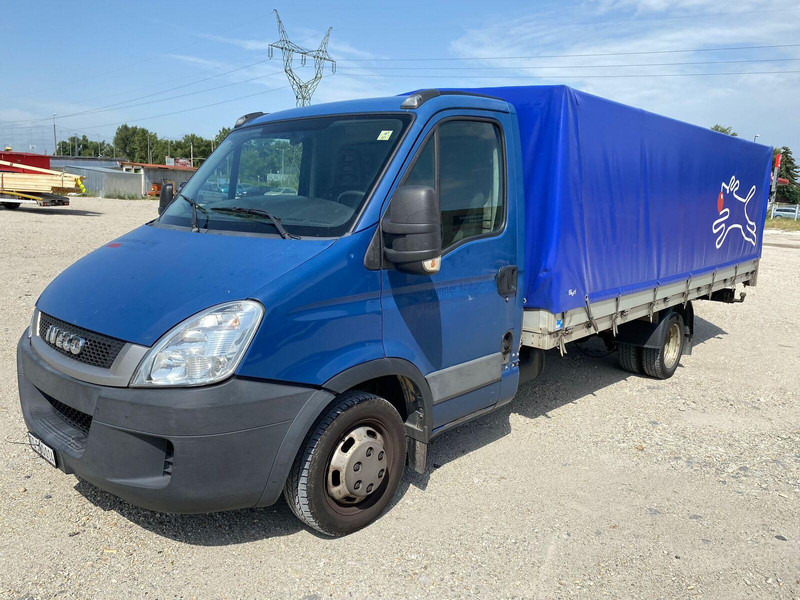 Iveco Daily 35C15 Pritsche + Plane -3,5t - Furgoneta con lona: foto 2 Iveco Daily 35C15 Pritsche + Plane -3,5t - Furgoneta con lona: foto 2