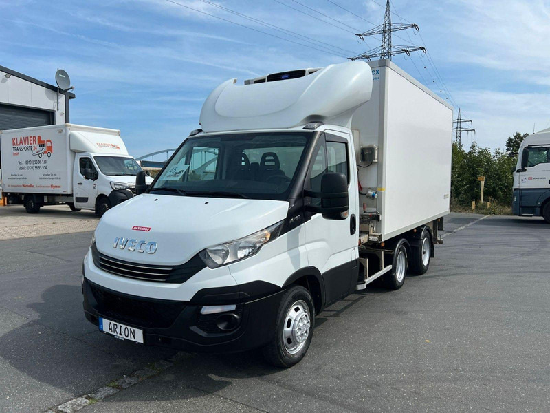Iveco Daily 35C18 Maxicargo Clixtar Refrigerated Carrier Pulsor 400 - Furgoneta frigorifica: foto 1 Iveco Daily 35C18 Maxicargo Clixtar Refrigerated Carrier Pulsor 400 - Furgoneta frigorifica: foto 1