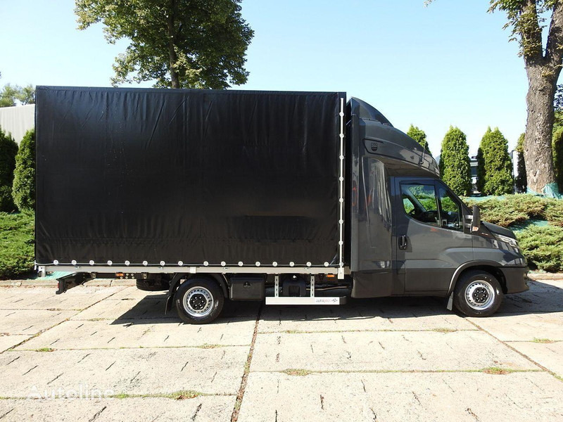 Iveco Daily 35S18 Curtain side - Furgoneta con lona: foto 4 Iveco Daily 35S18 Curtain side - Furgoneta con lona: foto 4