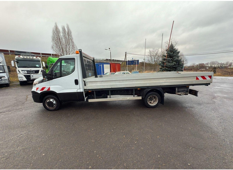 Iveco Daily 50C15 Flatbed - Camión caja abierta: foto 3 Iveco Daily 50C15 Flatbed - Camión caja abierta: foto 3
