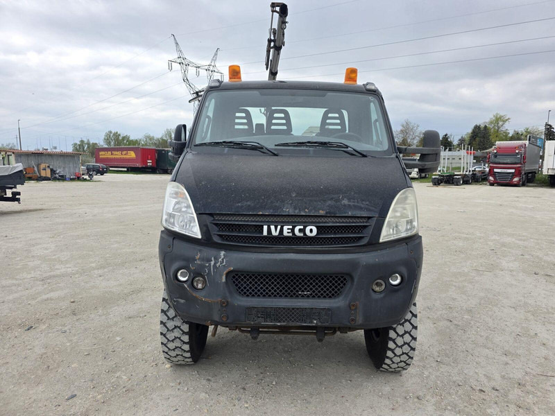 Iveco Daily 55 S 18 4x4 + Veldhuizen Palfinger PK3300 Clixtar - Furgoneta caja abierta: foto 2 Iveco Daily 55 S 18 4x4 + Veldhuizen Palfinger PK3300 Clixtar - Furgoneta caja abierta: foto 2