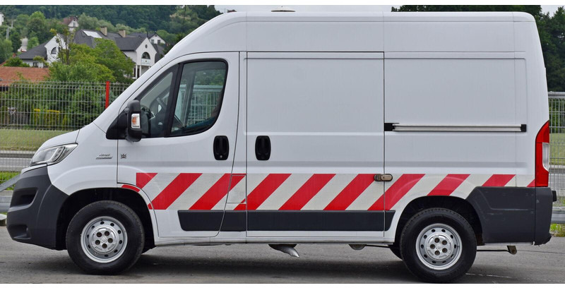 Iveco Ducato 130 Multijet* 4x4 Top Zustand - Furgoneta caja cerrada: foto 3 Iveco Ducato 130 Multijet* 4x4 Top Zustand - Furgoneta caja cerrada: foto 3