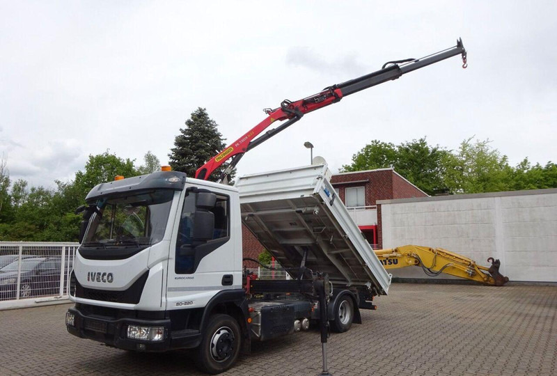 Iveco Eurocargo 80-220 Tipper + crane - Camión volquete, Camión grúa: foto 1 Iveco Eurocargo 80-220 Tipper + crane - Camión volquete, Camión grúa: foto 1