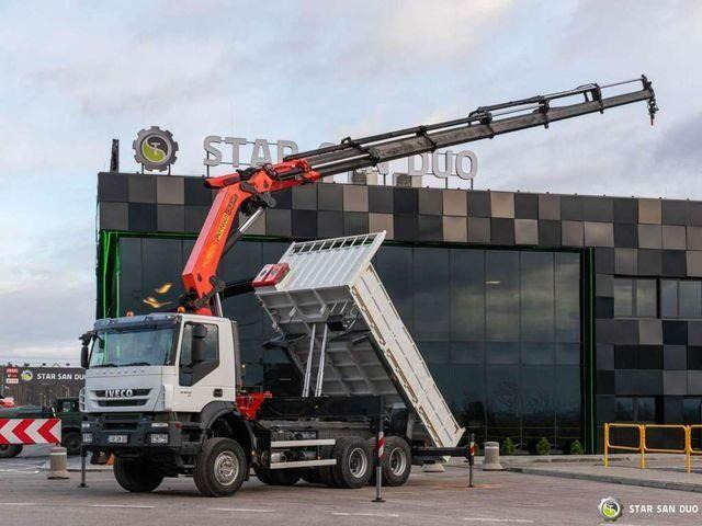 Iveco TRAKKER 360 6x6 PALFINGER PK 36002 Crane Kipper - Camión volquete, Camión grúa: foto 5 Iveco TRAKKER 360 6x6 PALFINGER PK 36002 Crane Kipper - Camión volquete, Camión grúa: foto 5