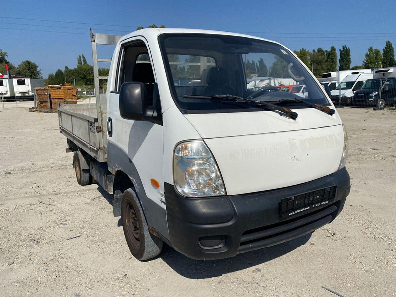 Kia K2500 - 3 sided Tipper - Furgoneta basculante: foto 4 Kia K2500 - 3 sided Tipper - Furgoneta basculante: foto 4