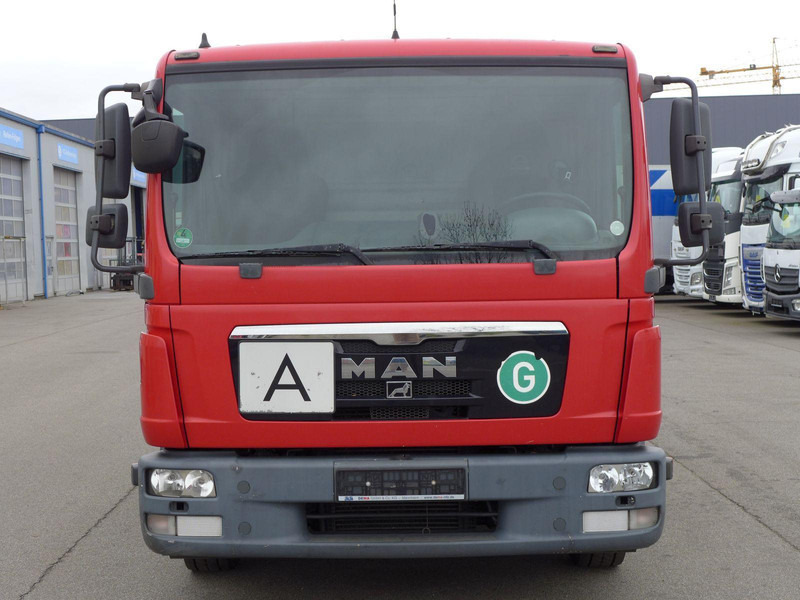 MAN TGL 12.220 TÜV*E5*Schalter*ADR*8030L* - Camión cisterna: foto 3 MAN TGL 12.220 TÜV*E5*Schalter*ADR*8030L* - Camión cisterna: foto 3