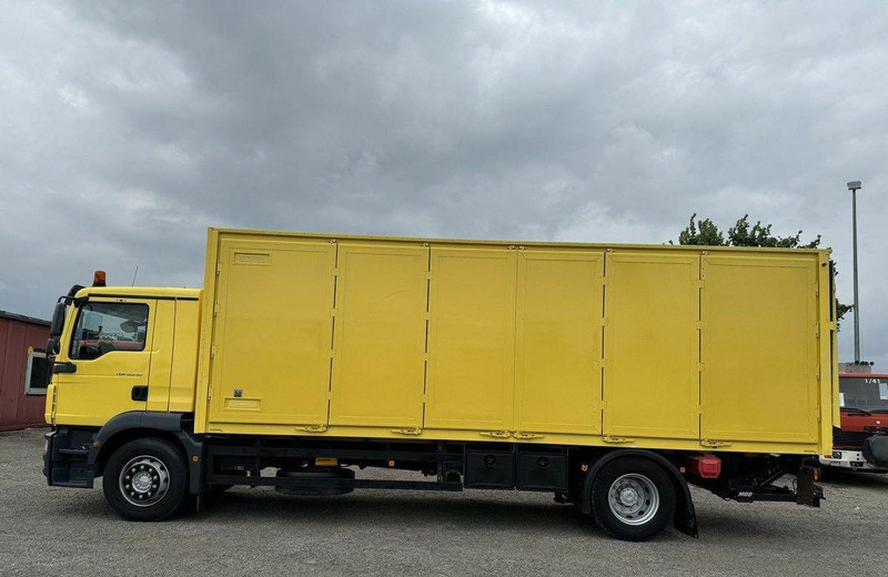 MAN TGM 15.250 Dünnschede Schadstoffmobil LBW 197TKM - Camión caja cerrada: foto 4 MAN TGM 15.250 Dünnschede Schadstoffmobil LBW 197TKM - Camión caja cerrada: foto 4
