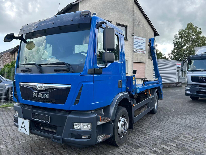 MAN TGM 15.290 - Meiller AK 10.T E6 Absetzkipper - Camión portacontenedor de cadenas: foto 1 MAN TGM 15.290 - Meiller AK 10.T E6 Absetzkipper - Camión portacontenedor de cadenas: foto 1