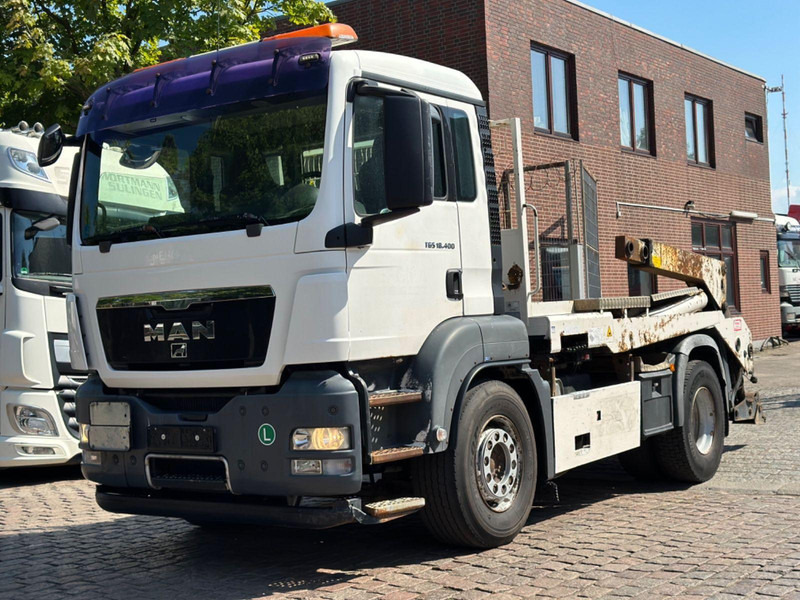 MAN TGS 18.400 Skip loader - Camión portacontenedor de cadenas: foto 3 MAN TGS 18.400 Skip loader - Camión portacontenedor de cadenas: foto 3