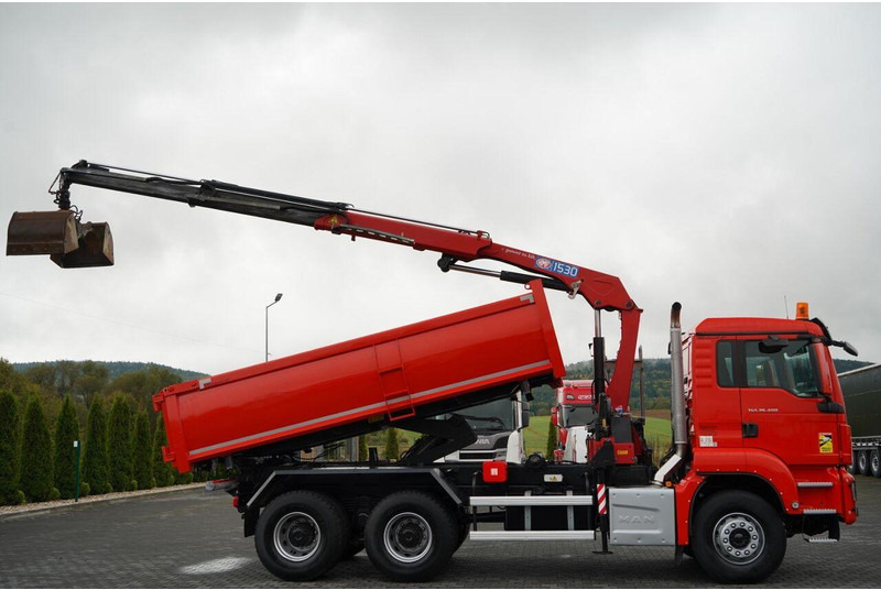 MAN TGS 26.400 / 6x4 / WYWROTKA 2 STRONNA  + HDS HMF 1530 K2  / HYDR - Camión volquete, Camión grúa: foto 5 MAN TGS 26.400 / 6x4 / WYWROTKA 2 STRONNA  + HDS HMF 1530 K2  / HYDR - Camión volquete, Camión grúa: foto 5