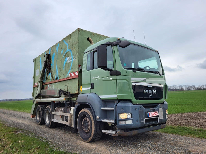 MAN TGS 26.440 6 X4 Gergen TAK 25 TD - Camión portacontenedor de cadenas: foto 1 MAN TGS 26.440 6 X4 Gergen TAK 25 TD - Camión portacontenedor de cadenas: foto 1