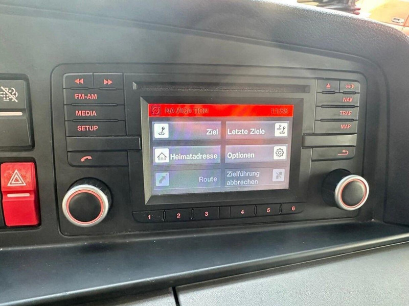 Camión caja abierta, Camión grúa MAN TGS 26.440 6x2 Flatbed + Crane Hiab 177 K: foto 16 Camión caja abierta, Camión grúa MAN TGS 26.440 6x2 Flatbed + Crane Hiab 177 K: foto 16