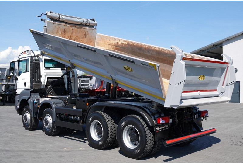 MAN TGS 41.510 / 8x6 / WYWROTKA / 3 STRONNA / BORDMATIC / HYDROBURTA - Camión volquete: foto 5 MAN TGS 41.510 / 8x6 / WYWROTKA / 3 STRONNA / BORDMATIC / HYDROBURTA - Camión volquete: foto 5