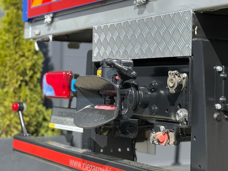 Camión caja abierta, Camión grúa MAN TGS TGX 26.360 / E6 / 143tys km !!! skrzynia + żuraw HMF / manua: foto 18